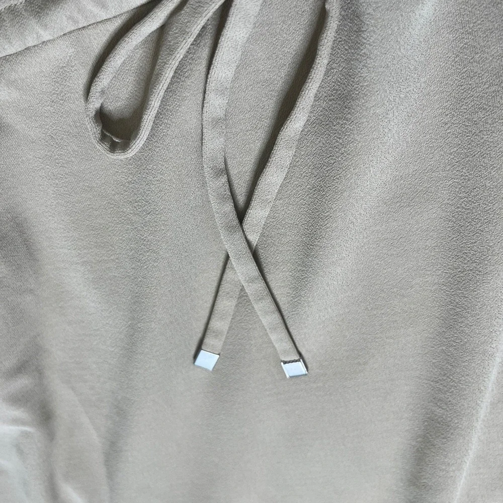 Lafayette 148 New York Drawstring Waist Dress Medium Beige V-Neck Dolman Pockets - Picture 12 of 12